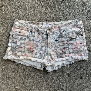 Bullhead Short Shorts